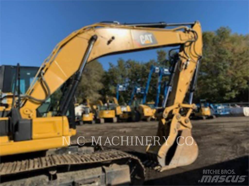 CAT 320 Gravemaskiner på larvebånd
