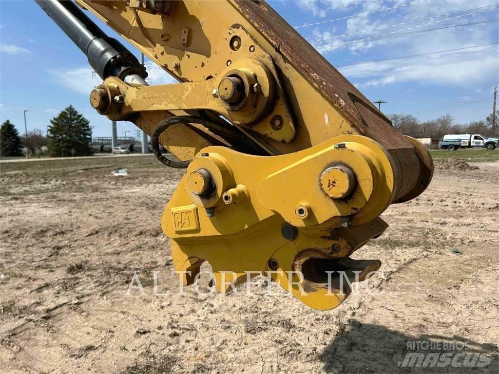 CAT 320-07 Gravemaskiner på larvebånd