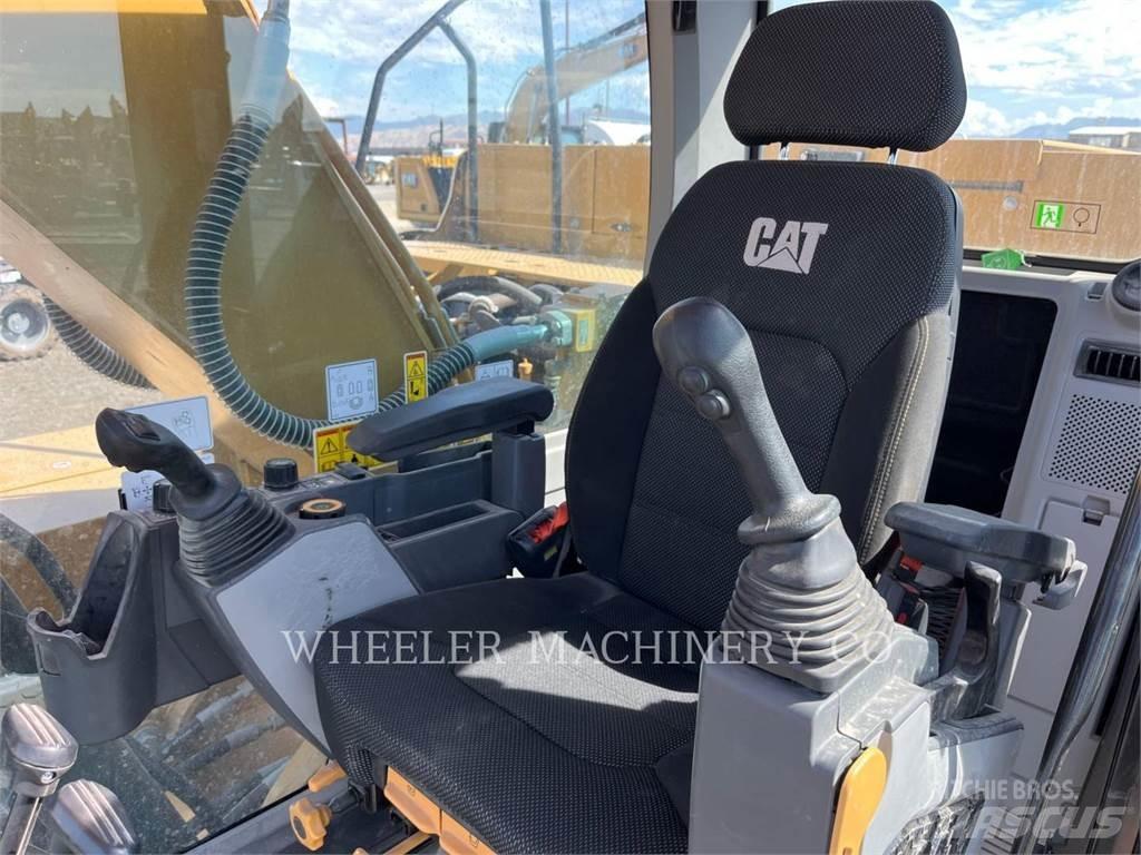 CAT 320 CF Gravemaskiner på larvebånd