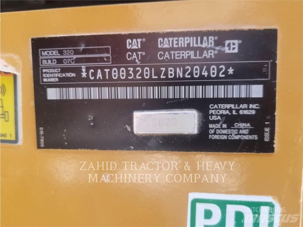 CAT 32007 Gravemaskiner på larvebånd