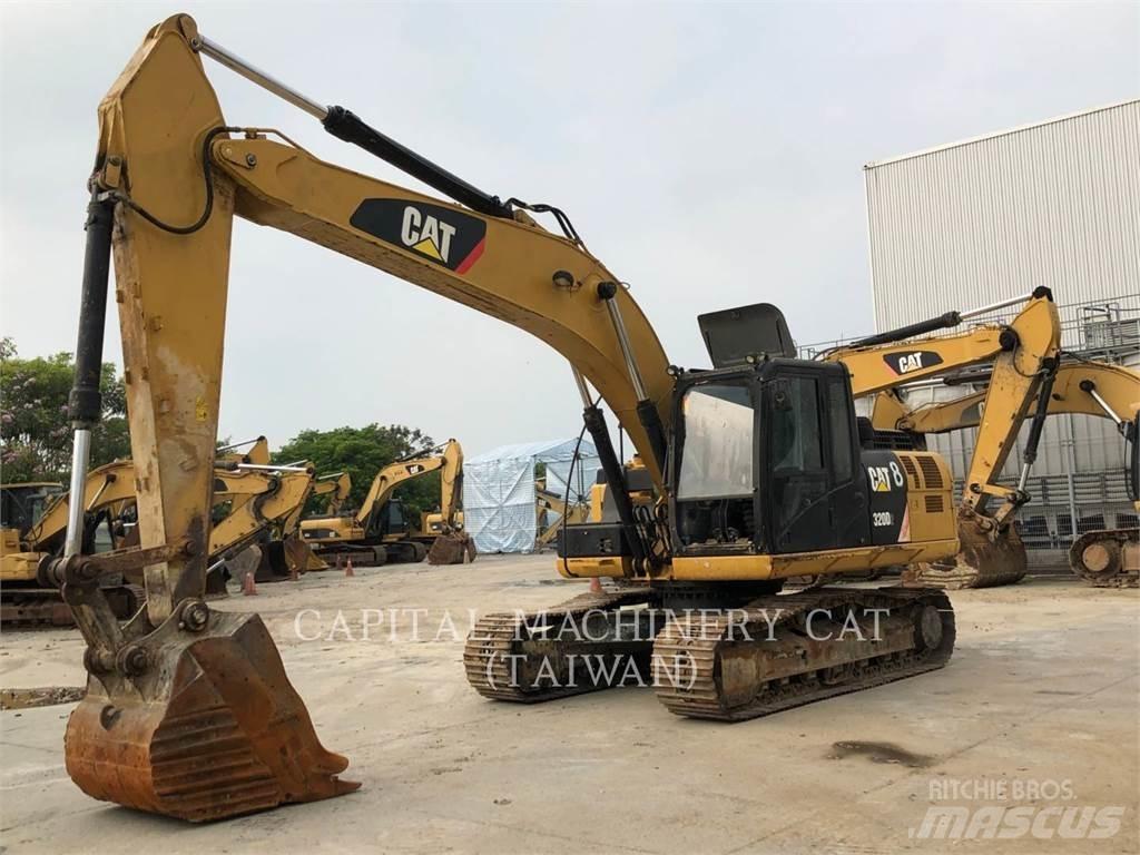 CAT 320D2 Gravemaskiner på larvebånd