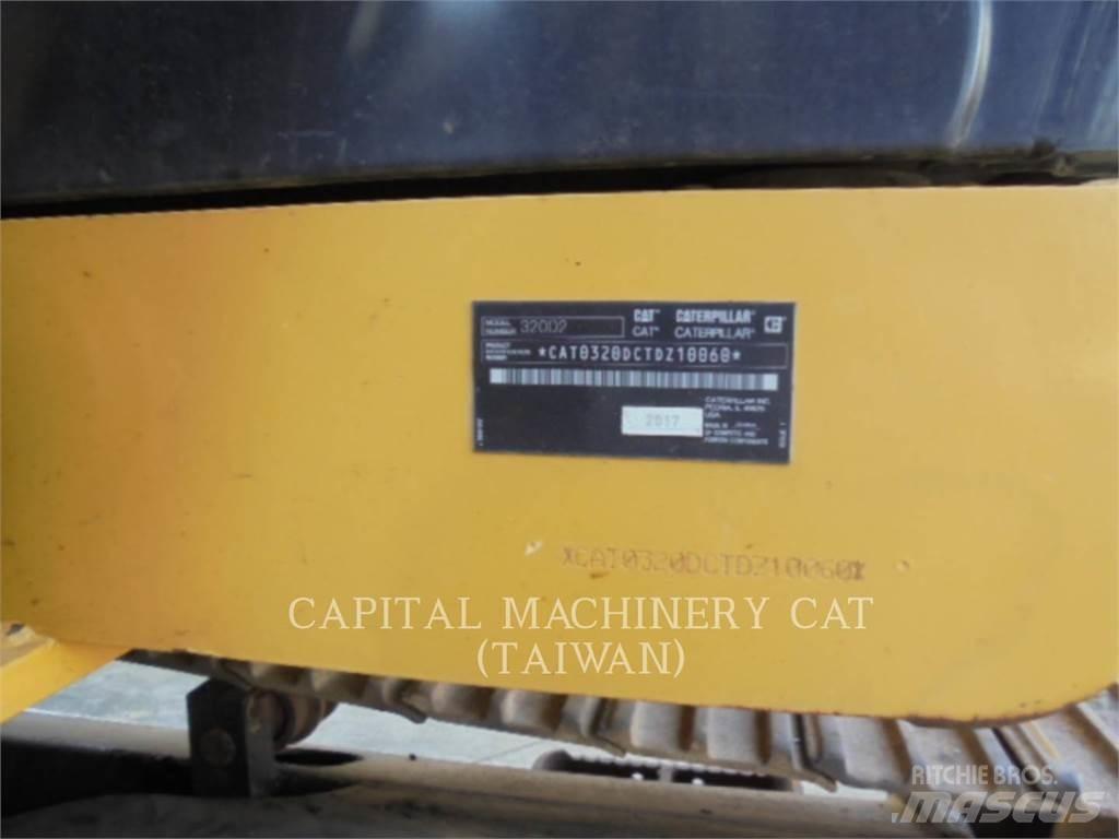 CAT 320D2 Gravemaskiner på larvebånd