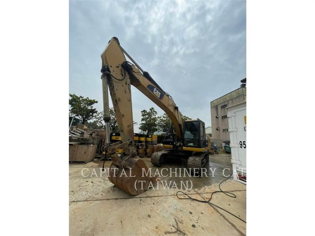CAT 320D2 Gravemaskiner på larvebånd