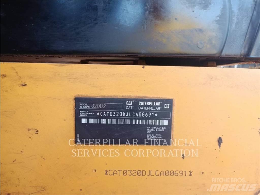 CAT 320D2 Gravemaskiner på larvebånd