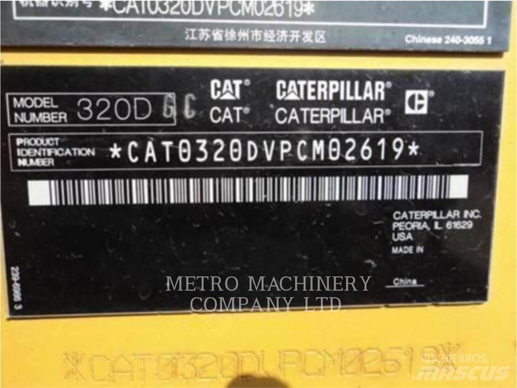 CAT 320DGC Gravemaskiner på larvebånd