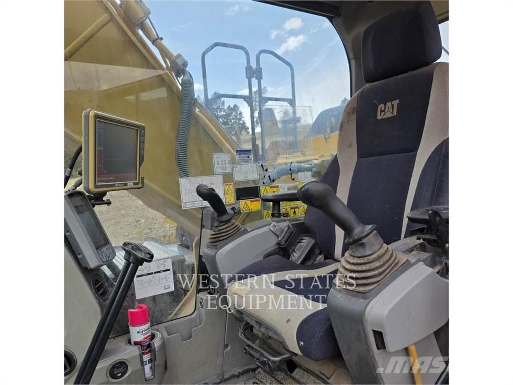 CAT 320E Gravemaskiner på larvebånd