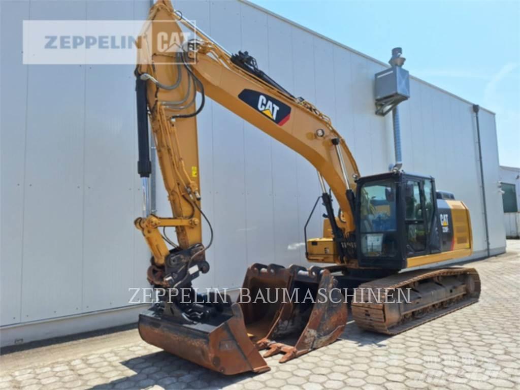 CAT 320FL Gravemaskiner på larvebånd