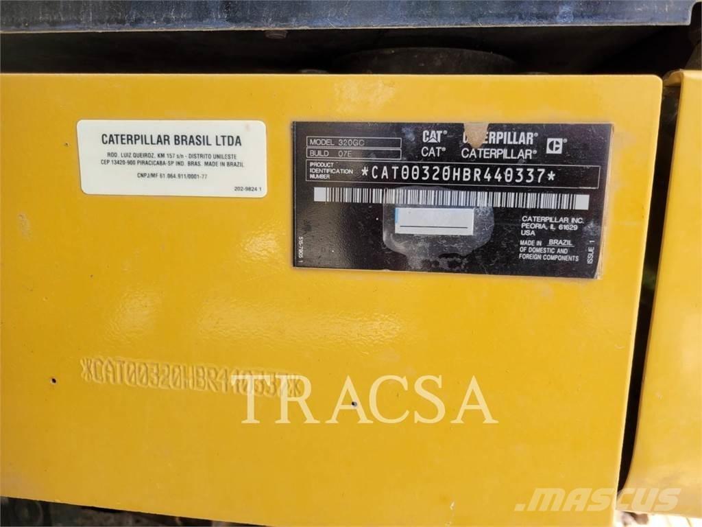 CAT 320GC Gravemaskiner på larvebånd