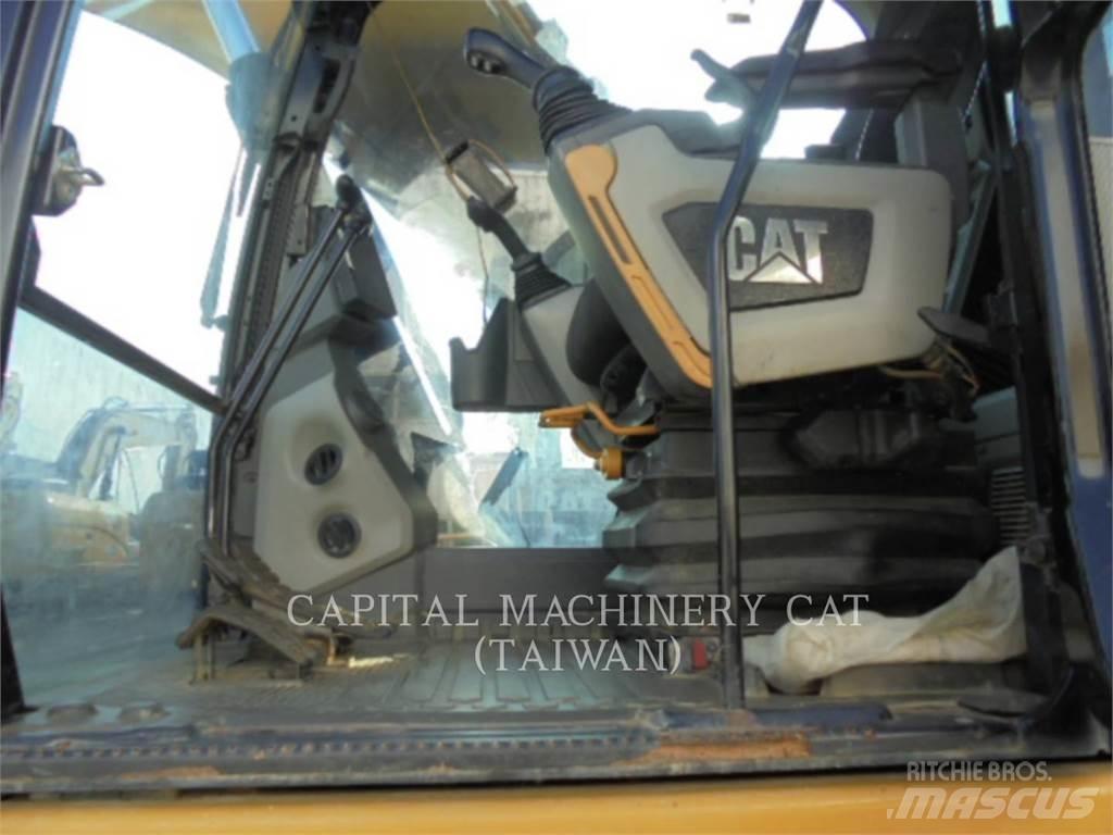 CAT 323-07 Gravemaskiner på larvebånd