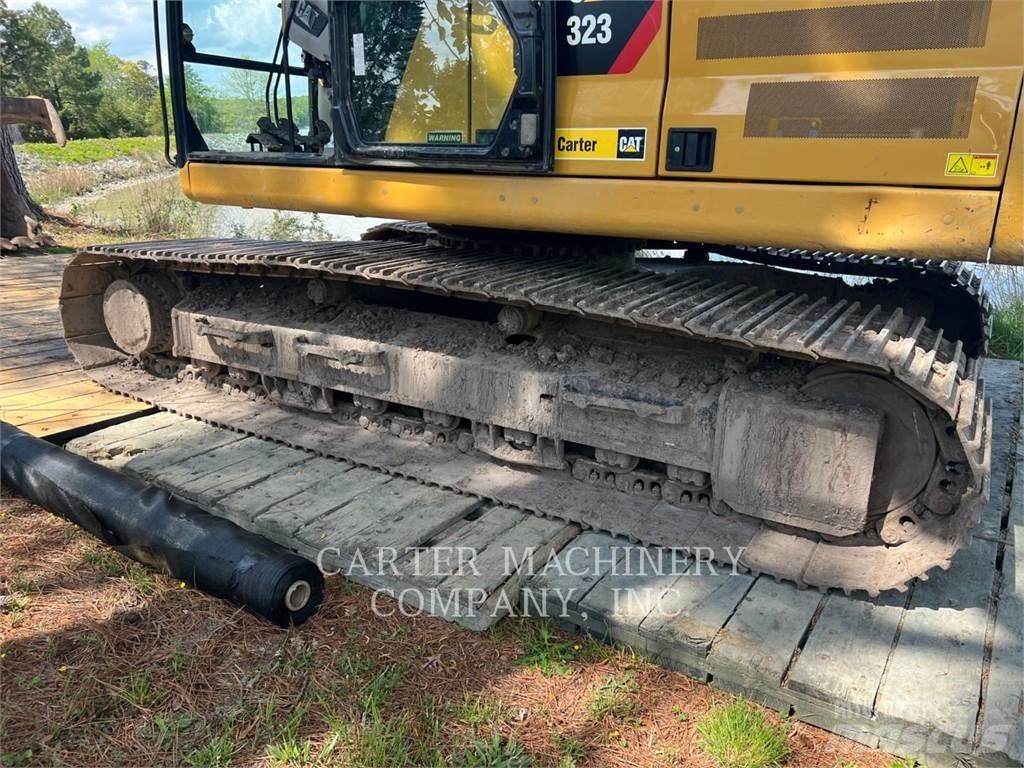 CAT 323-07 Gravemaskiner på larvebånd