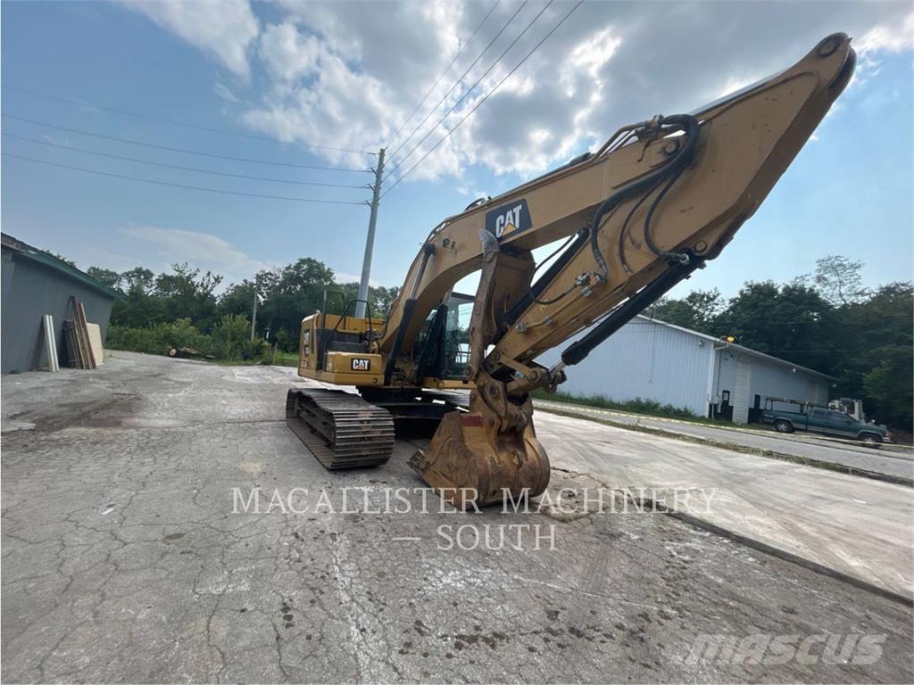 CAT 323-07 Gravemaskiner på larvebånd