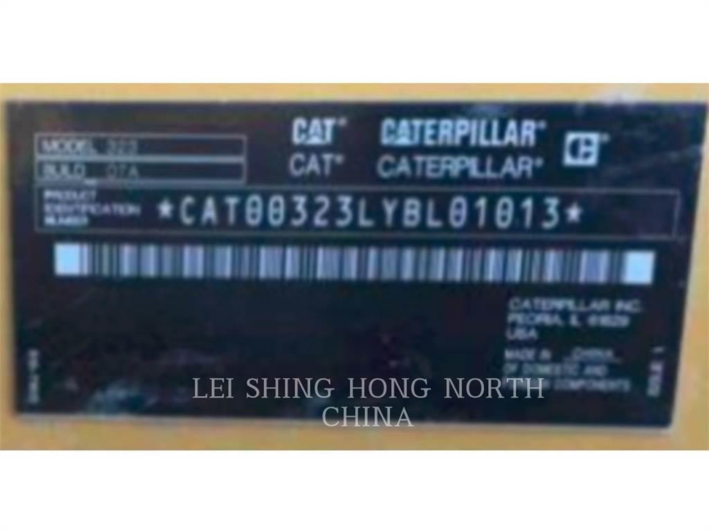 CAT 323-07 Gravemaskiner på larvebånd