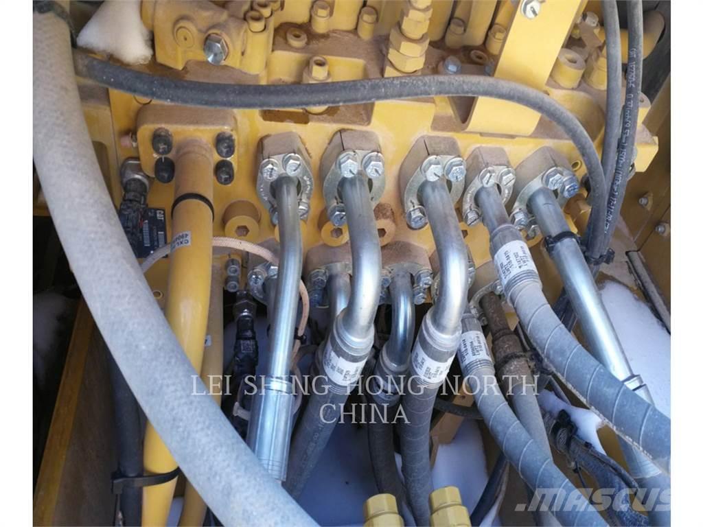 CAT 323-07 Gravemaskiner på larvebånd