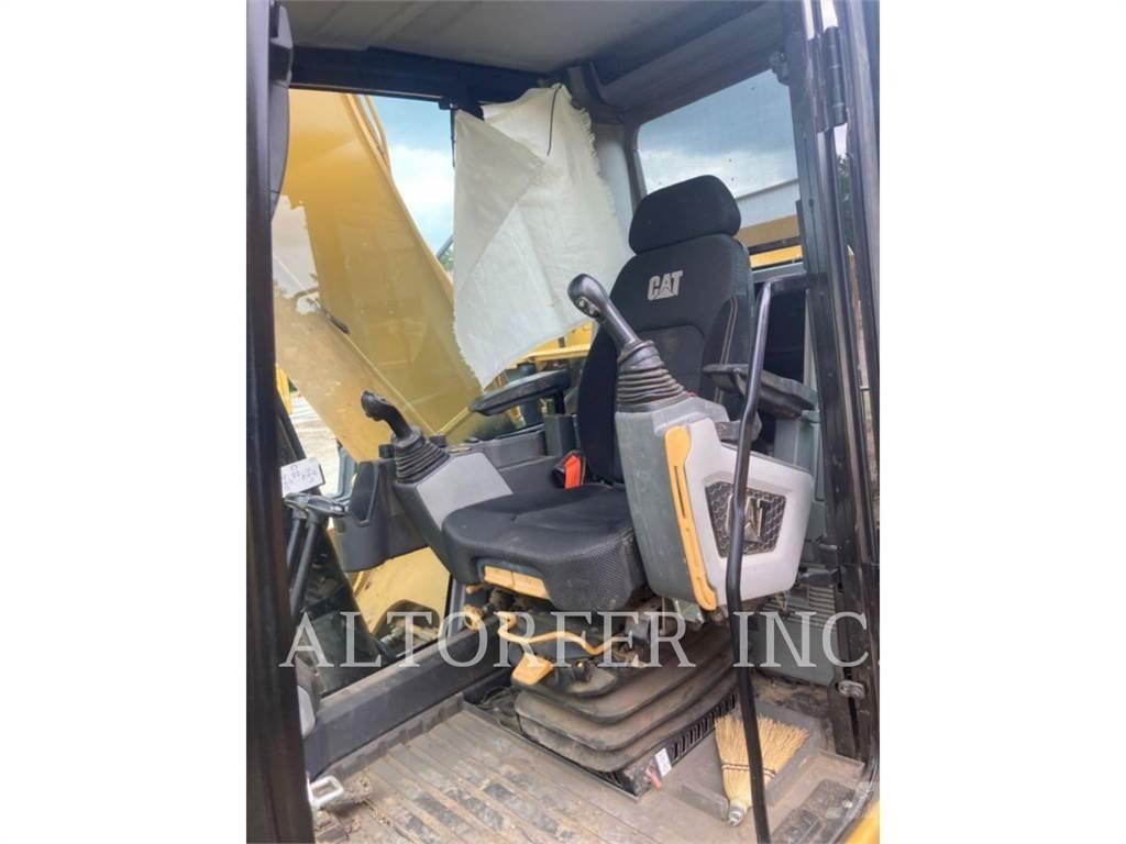CAT 323-07 Gravemaskiner på larvebånd