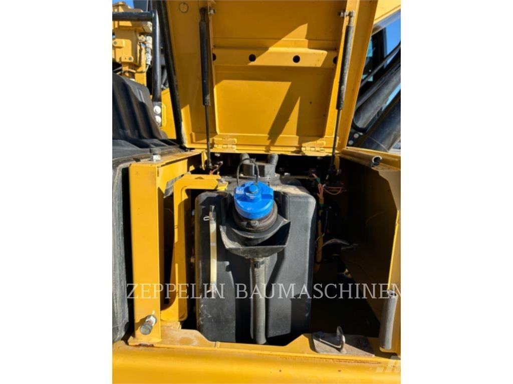 CAT 323-07B Gravemaskiner på larvebånd
