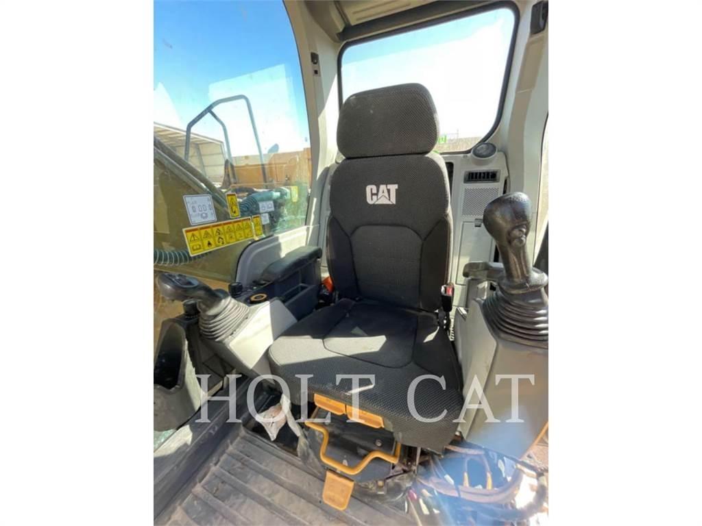 CAT 323 TC Gravemaskiner på larvebånd