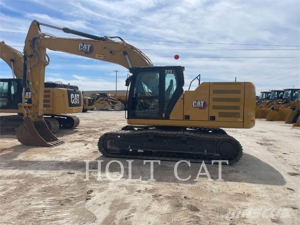 CAT 323 TC Gravemaskiner på larvebånd