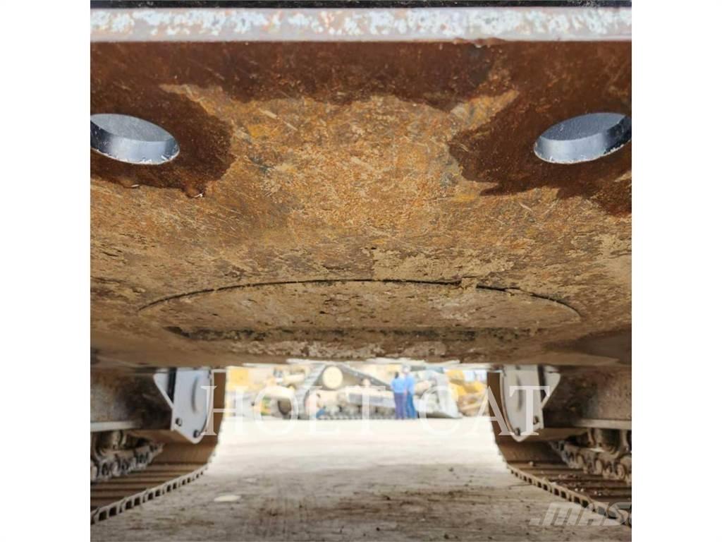 CAT 323 TC Gravemaskiner på larvebånd
