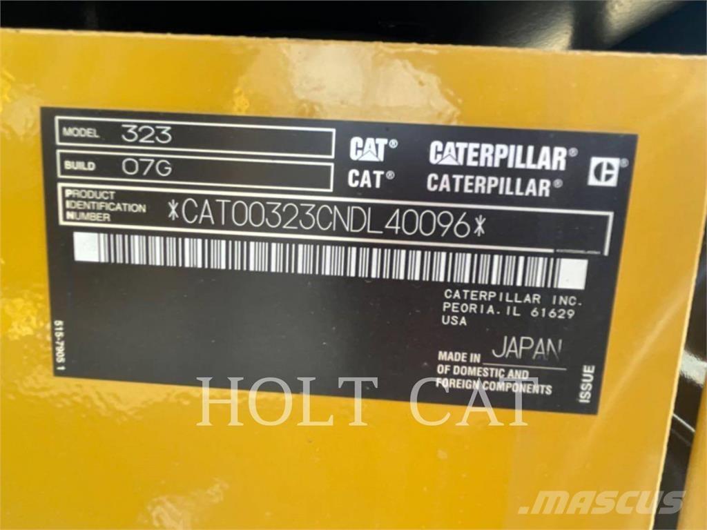 CAT 323 TC Gravemaskiner på larvebånd