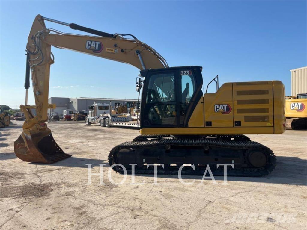 CAT 323 TC Gravemaskiner på larvebånd
