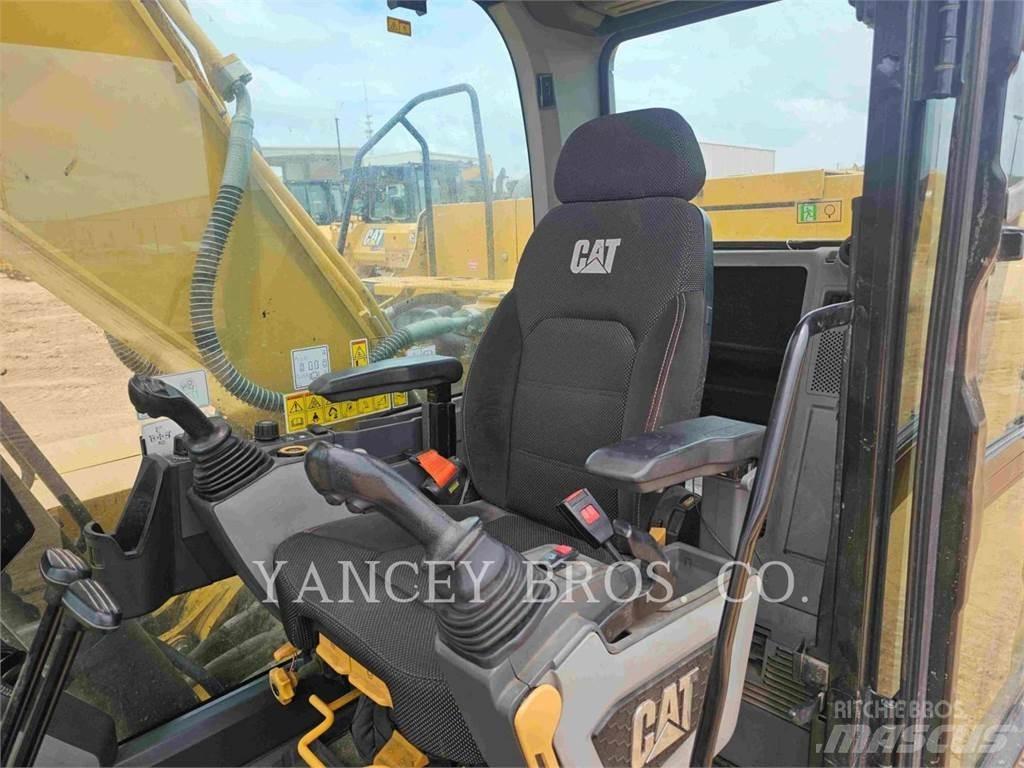 CAT 32307 Gravemaskiner på larvebånd