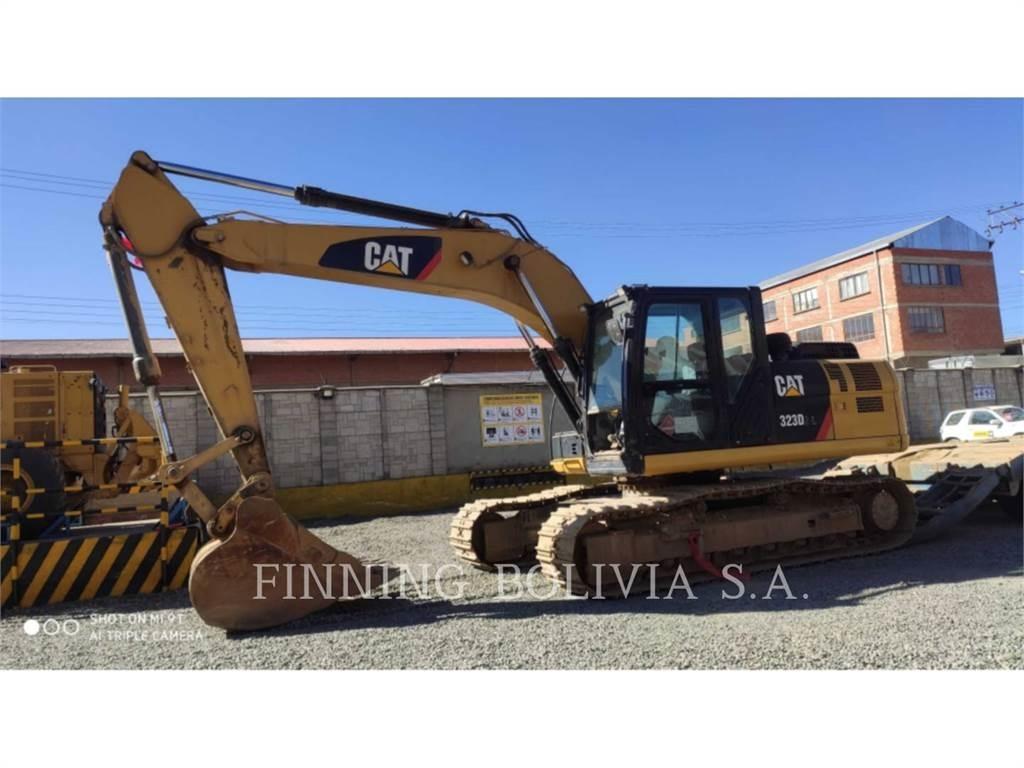 CAT 323D2L Gravemaskiner på larvebånd
