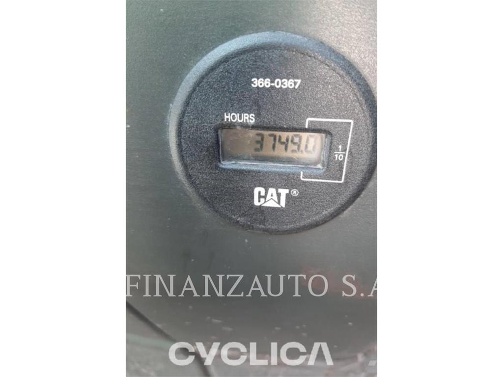 CAT 323DLN Gravemaskiner på larvebånd