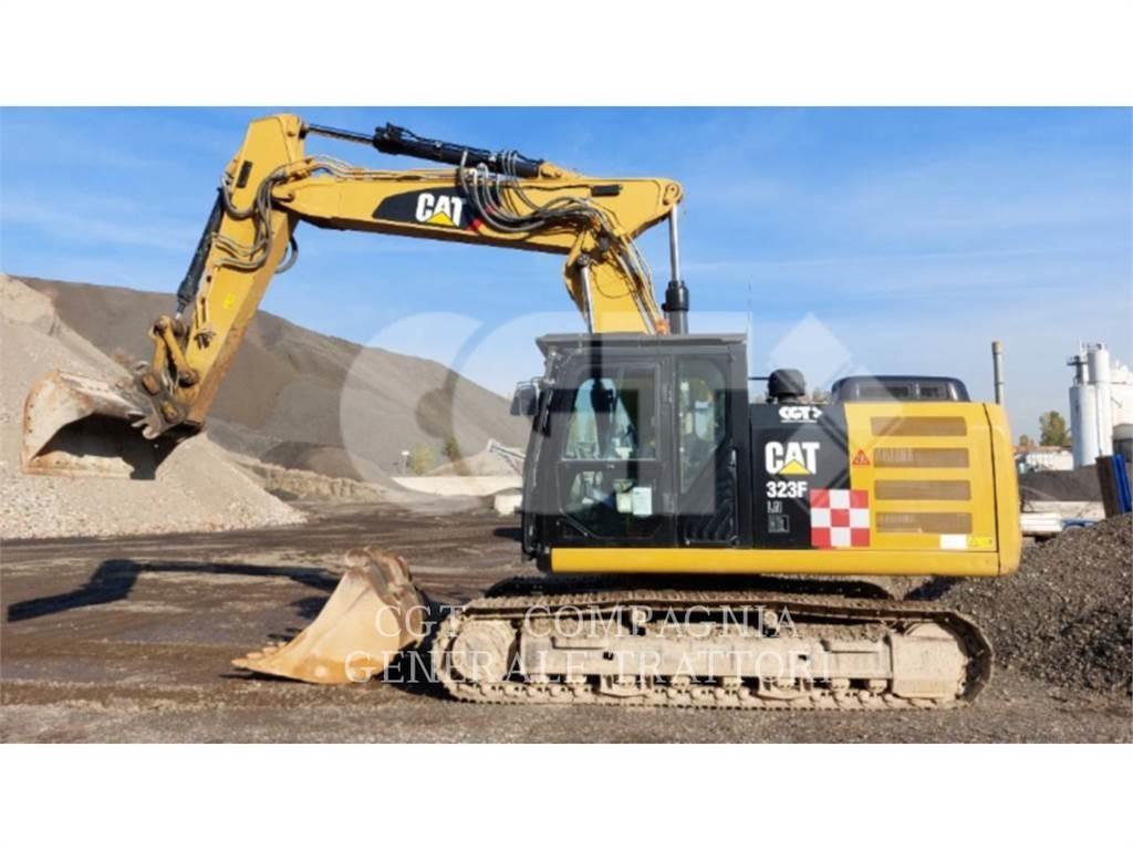 CAT 323F Gravemaskiner på larvebånd
