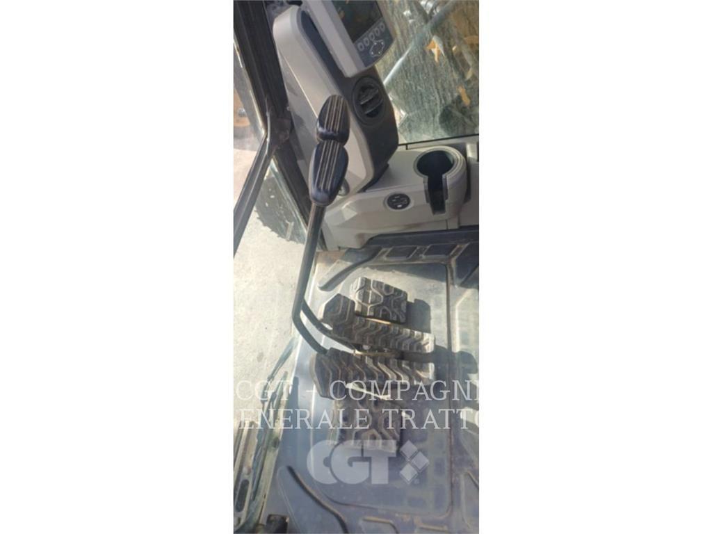 CAT 323F Gravemaskiner på larvebånd