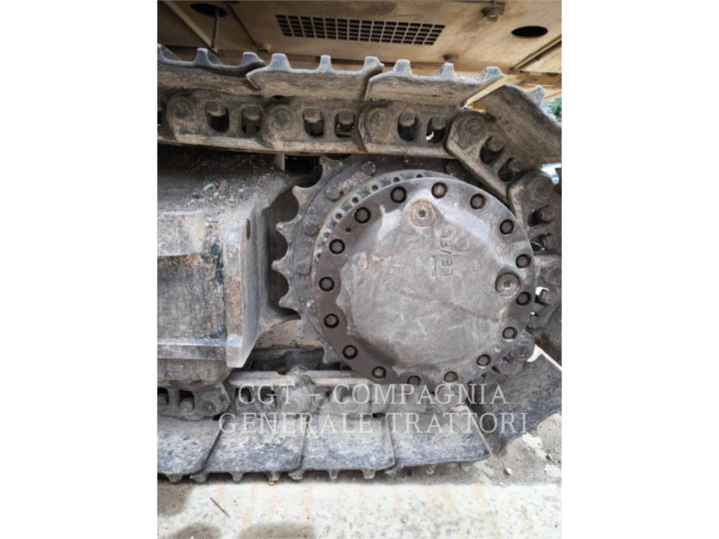 CAT 323F Gravemaskiner på larvebånd