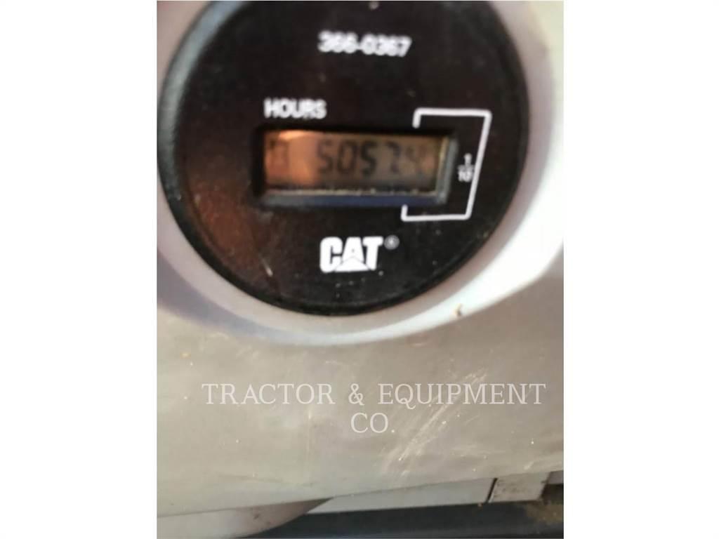 CAT 323F L Gravemaskiner på larvebånd
