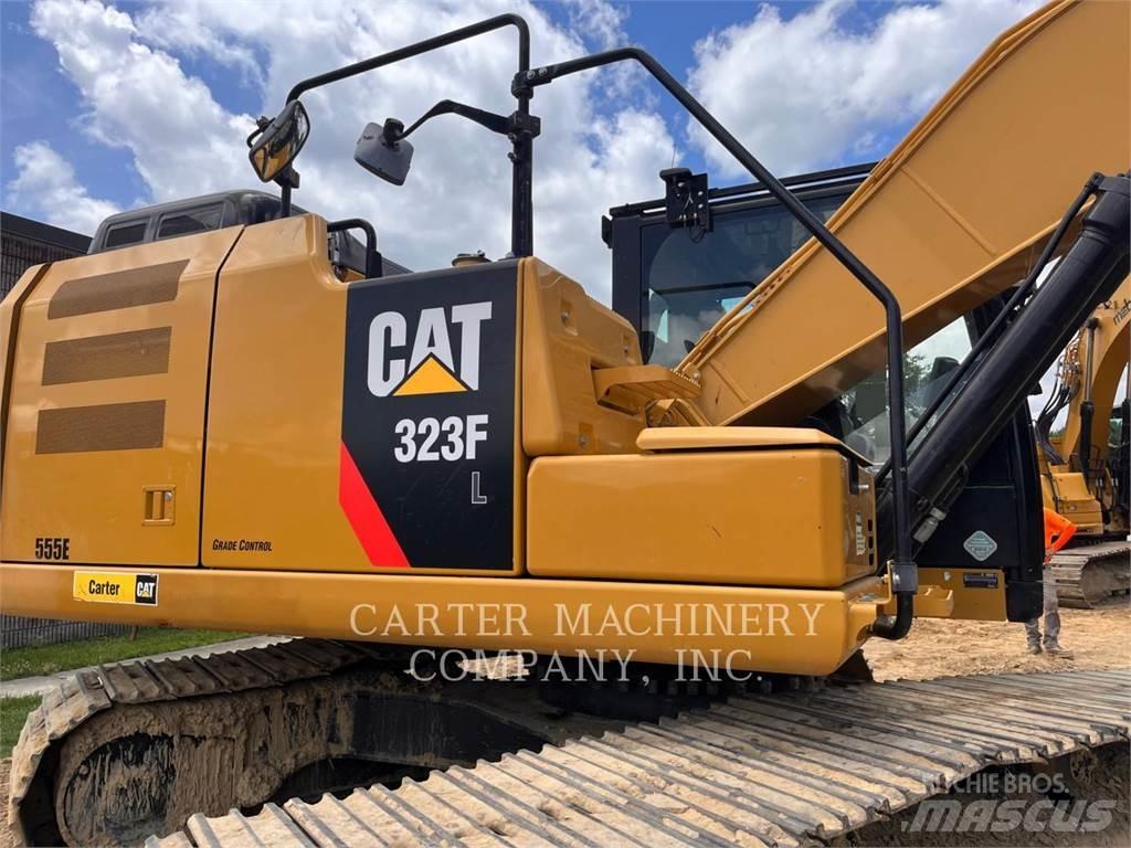 CAT 323FL Gravemaskiner på larvebånd