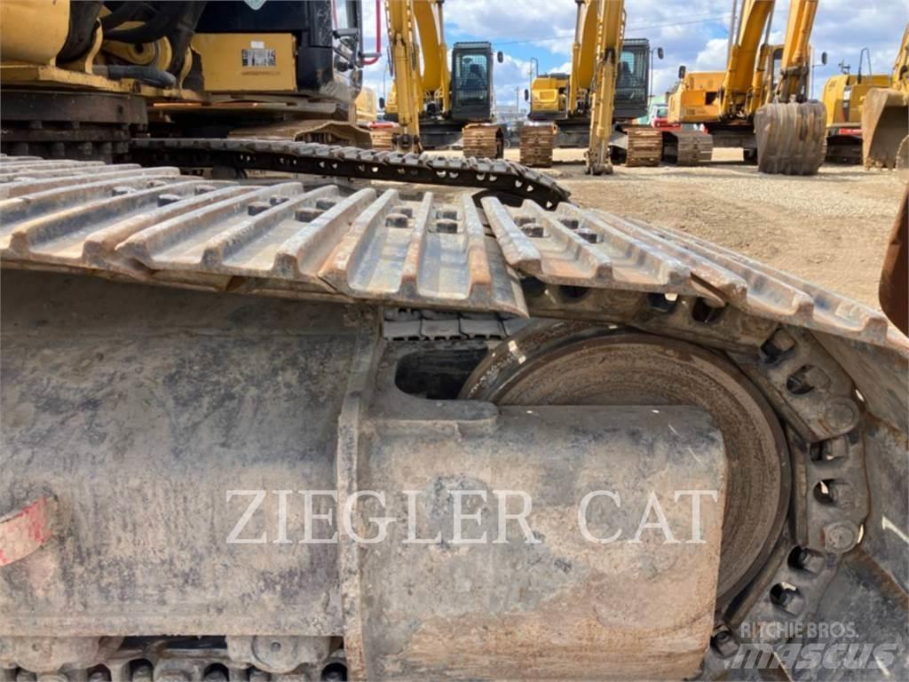 CAT 324D Gravemaskiner på larvebånd