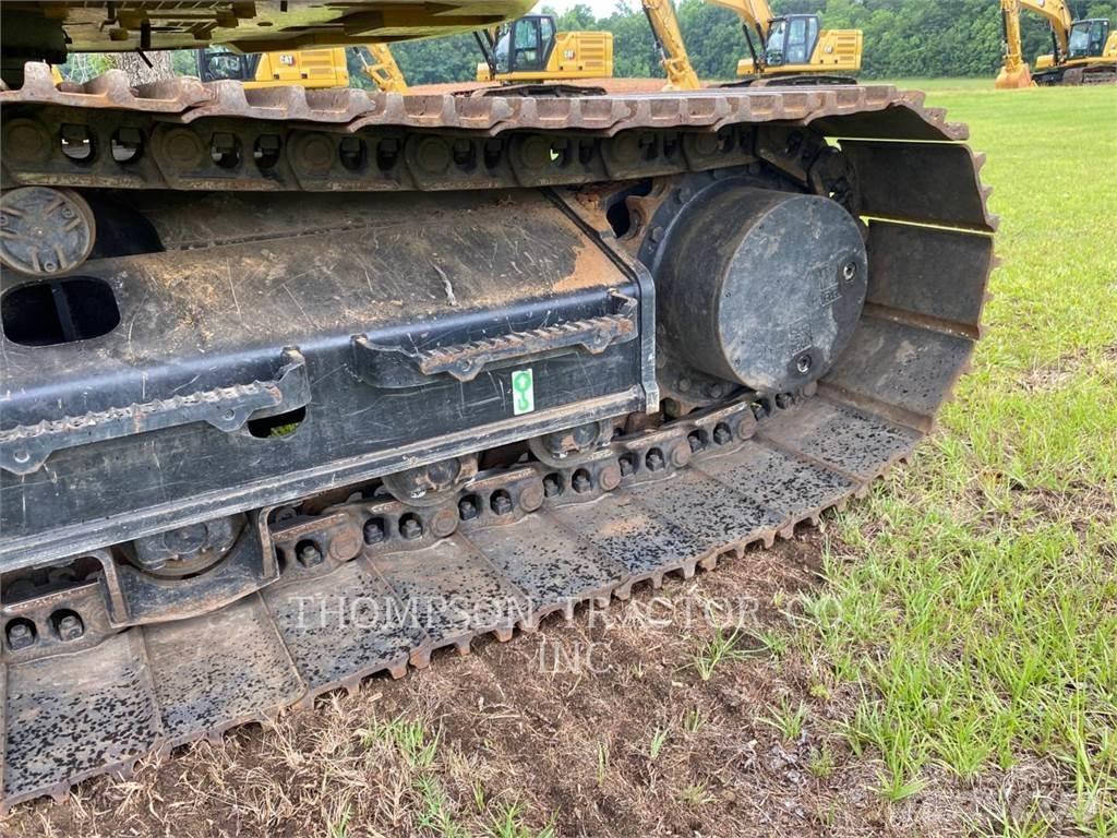 CAT 325 Gravemaskiner på larvebånd
