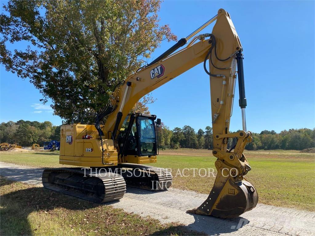 CAT 325 Gravemaskiner på larvebånd
