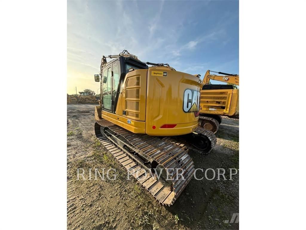 CAT 325 Gravemaskiner på larvebånd