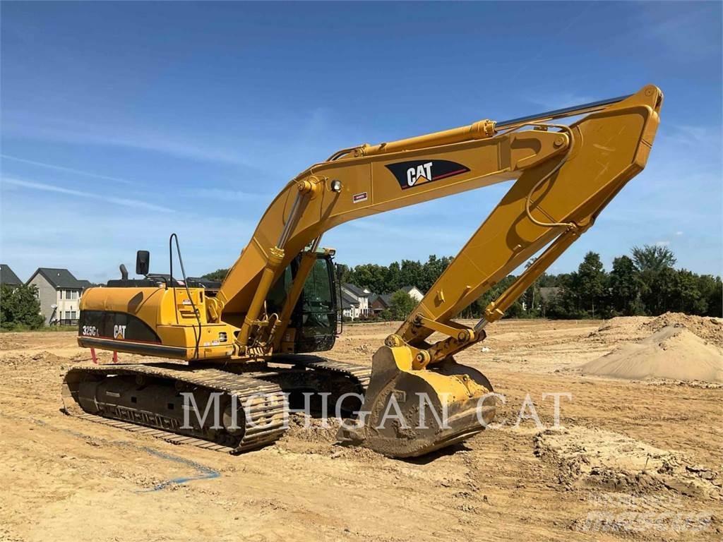 CAT 325CL Gravemaskiner på larvebånd