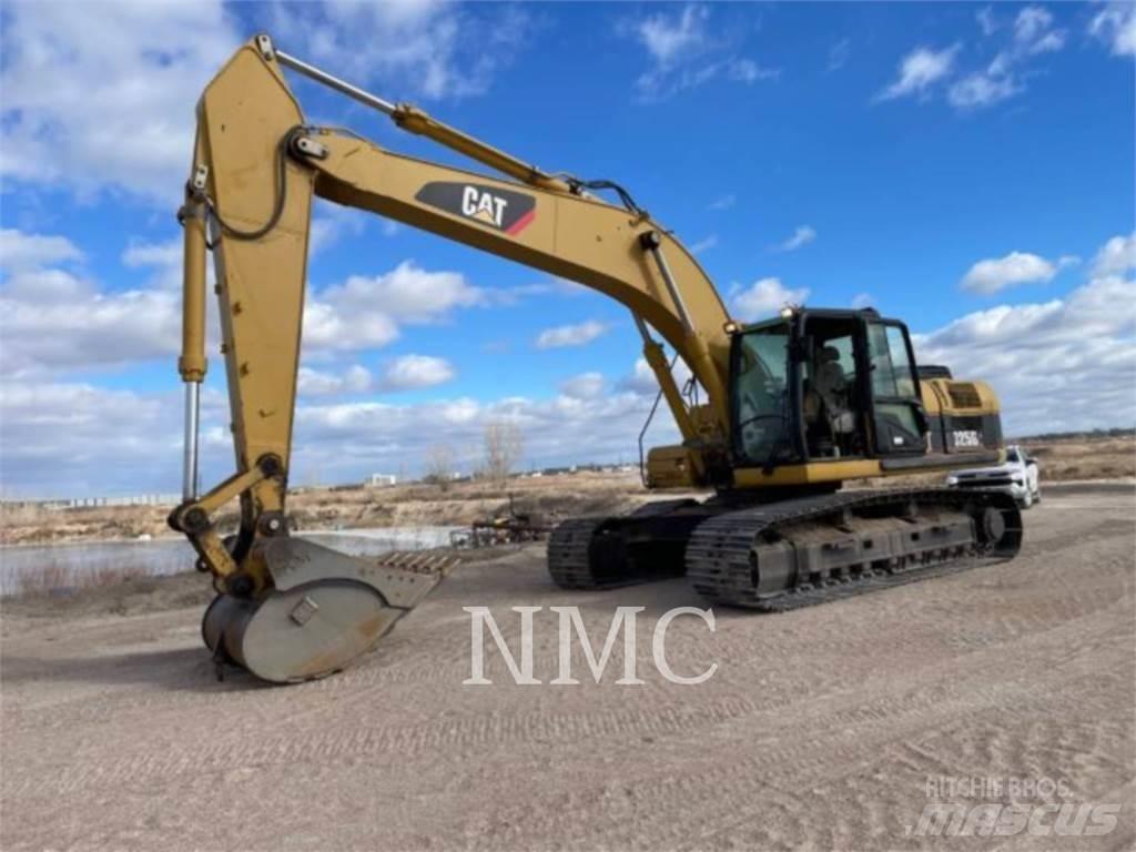 CAT 325DL Gravemaskiner på larvebånd