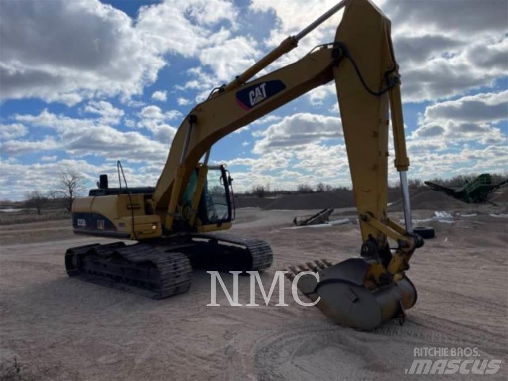 CAT 325DL Gravemaskiner på larvebånd