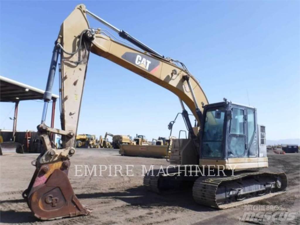 CAT 325F Gravemaskiner på larvebånd