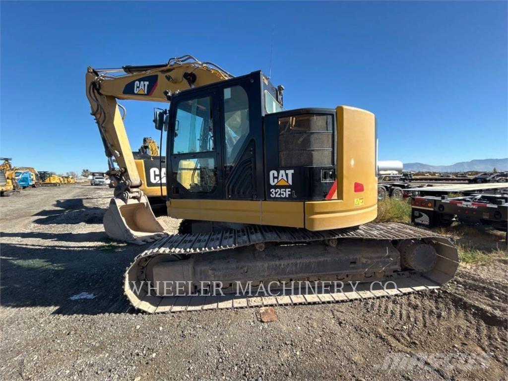 CAT 325F CR CF Gravemaskiner på larvebånd