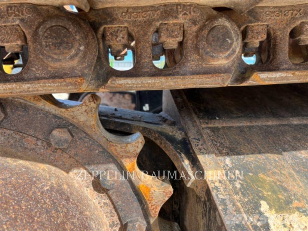 CAT 325FL Gravemaskiner på larvebånd