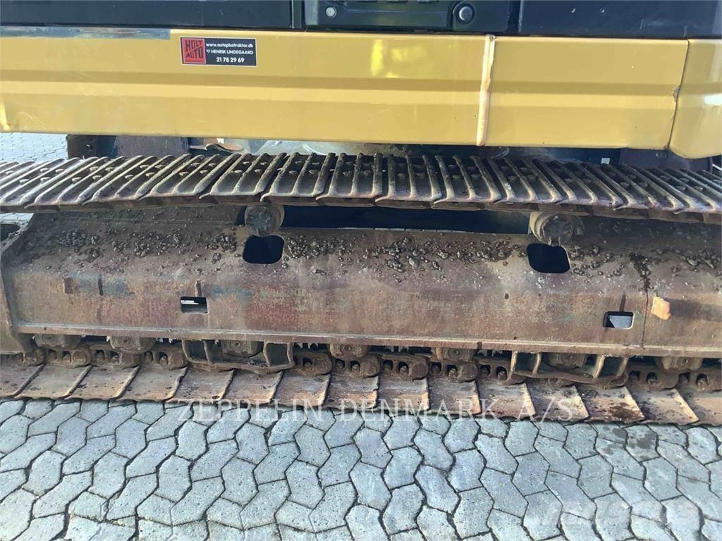 CAT 325FLCR Gravemaskiner på larvebånd