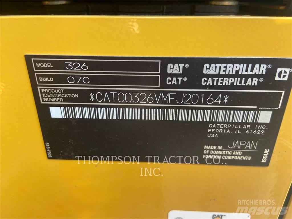 CAT 326 Gravemaskiner på larvebånd