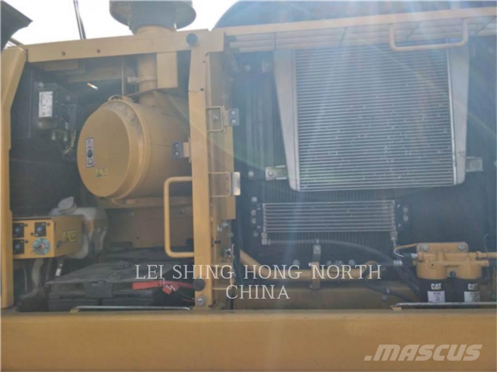 CAT 326D2L Gravemaskiner på larvebånd