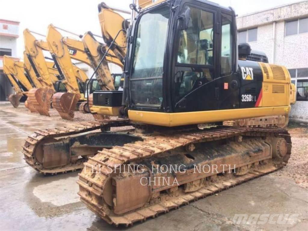 CAT 326D2L Gravemaskiner på larvebånd