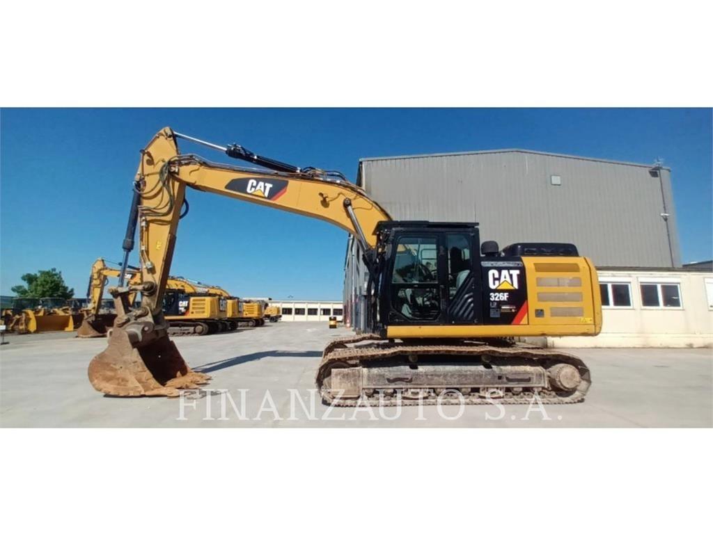 CAT 326F Gravemaskiner på larvebånd