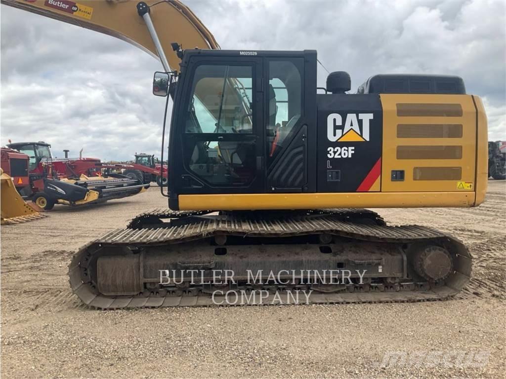 CAT 326FL Gravemaskiner på larvebånd