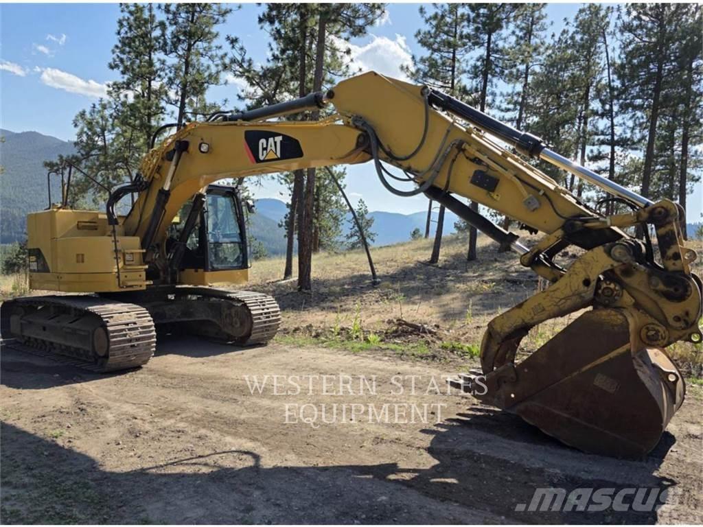 CAT 328D Gravemaskiner på larvebånd