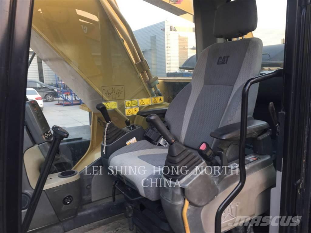 CAT 329DL Gravemaskiner på larvebånd